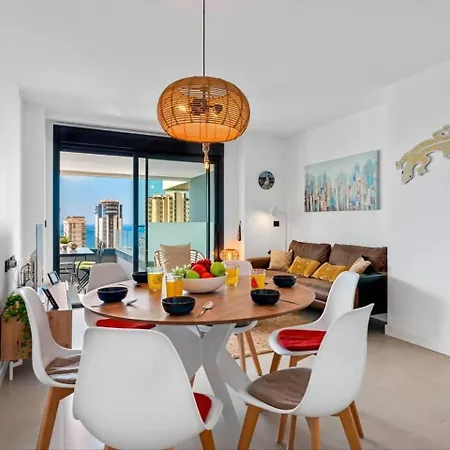 H&m Con Padel, Piscina Y Vistas Al Mar Apartamento *