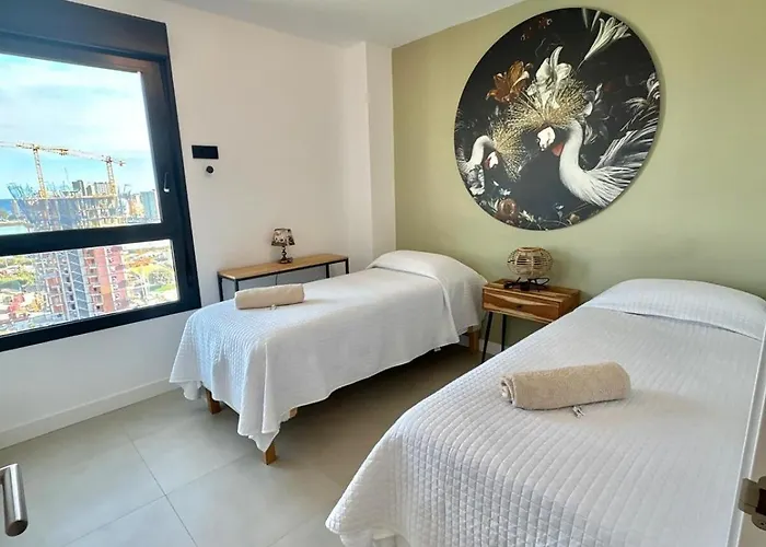 H&m Con Padel, Piscina Y Vistas Al Mar *