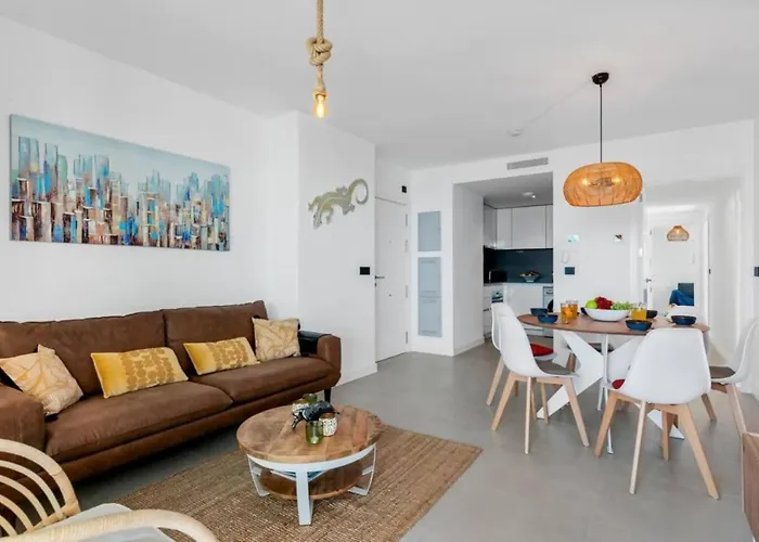 H&m Con Padel, Piscina Y Vistas Al Mar Apartment *