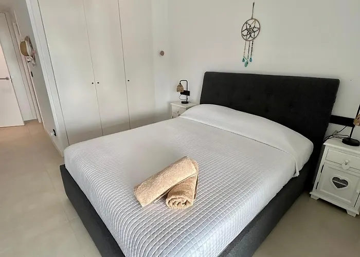 H&m Con Padel, Piscina Y Vistas Al Mar Apartment